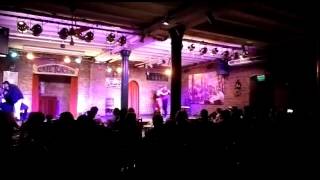 Trampera- Gaston Robles y Laia Barrera