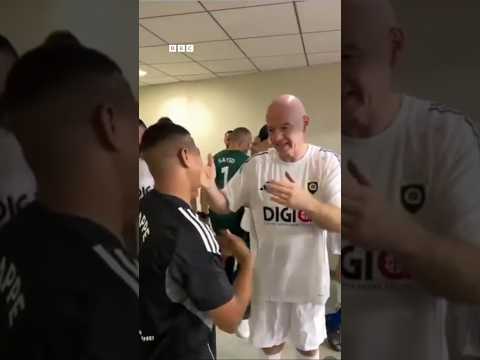 مبابي وميسي وفان دايك.. من الحقيقي ومن الشبيه؟