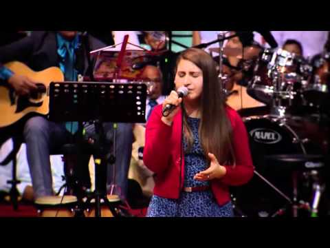 Rayo Fugaz - Andrea y Nicolás - Bethel Televisión