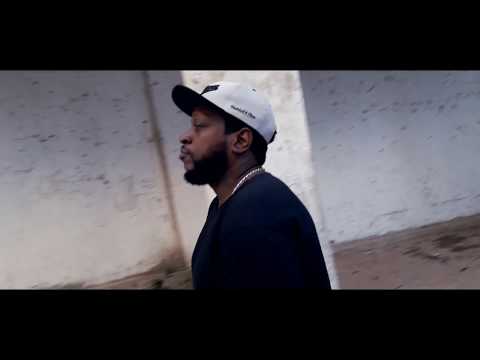 Ualax Kalashnikov - Underground ao Extremo [VIDEOCLIPE OFICIAL]