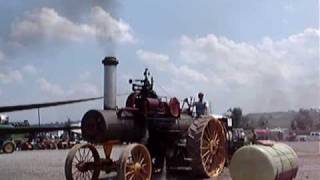 preview picture of video 'Russell traction engine on the Power Eater'