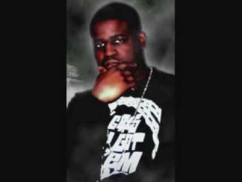 Connaisseur Ticaso - Le Chilleur et Le Bouboune ft  Fang