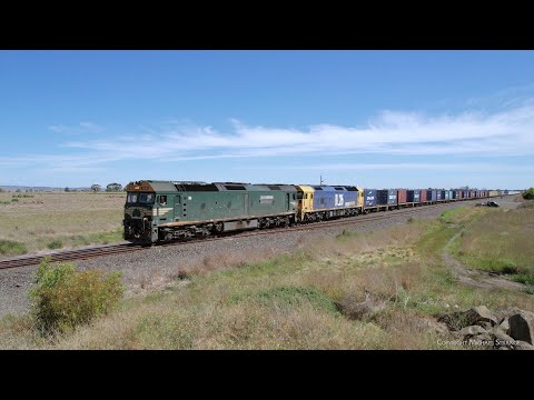 7902V Pacific National Mildura Container Train With G539 & BL26 (11/10/2023) - PoathTV Railways