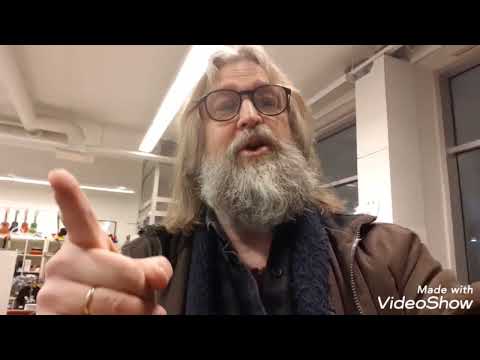 GUD SÖKER DIG! Han vill hjälpa...befria...rädda dig ... dra dig upp ur fördärvets grop!