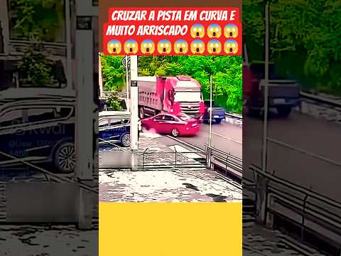 Motorista de caminhão age rápido, freia e evita grave acidente.