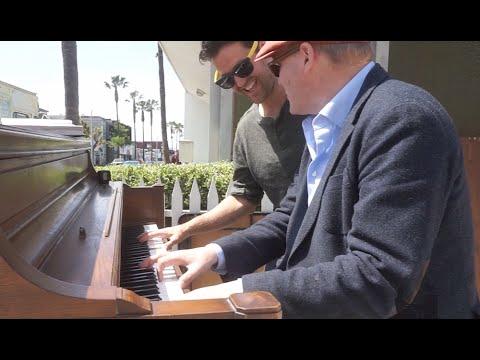 Spontaneous Jazz Duet on a Street Piano in Venice Beach #2 (with Frans Bak) Video