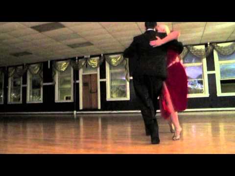 Nicholas Tapia & Stephanie Berg Perform at La Rusa 9-10-14 2 of 2