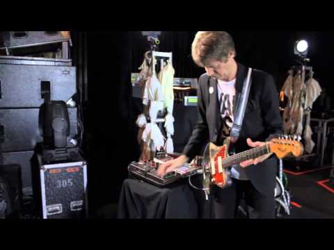 Nels Cline Plays His '60 Fender Jazzmaster (solo)