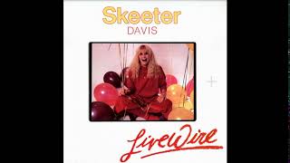 Sweet Dreams - Skeeter Davis