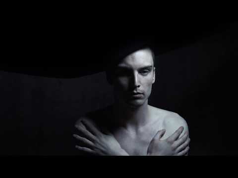 SKAM (Official Music Video)