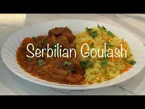 Serbilian Goulash, beef melts in your mouth. Ensopado de carne bovina, que derrete na boca. Gulaš.