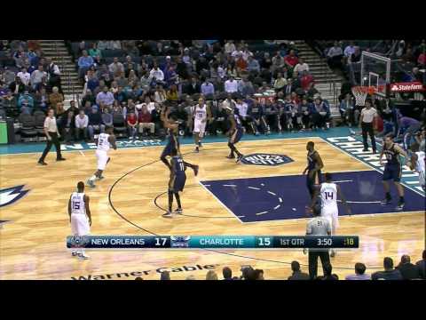 Marvin Williams Gets Funky