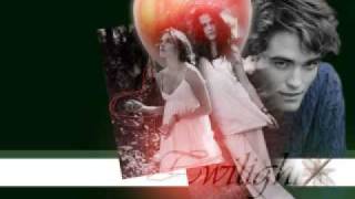 Kristen Stewart (Bella) and Robert Pattinson (Edward) - Going Under