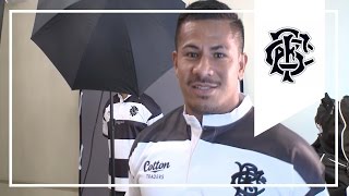 David Smith & Ugo Monye pull on the jersey - David Ward does his hair!