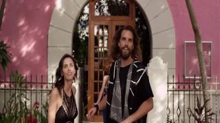 AFROJACK &amp; LUIS FONSI - WAVE YOUR FLAG ((extended))