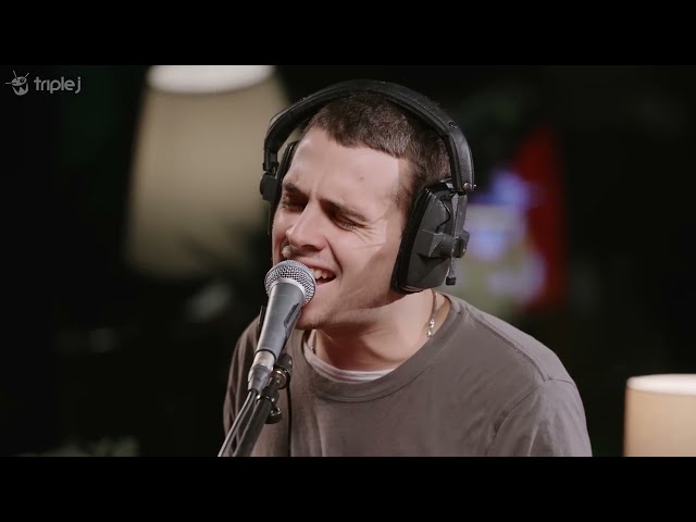 Murder On The Dance Floor von Royel Otis ((jetzt ansehen))