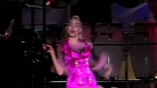 Madonna - Material Girl (Blond Ambition Tour Yokohama)