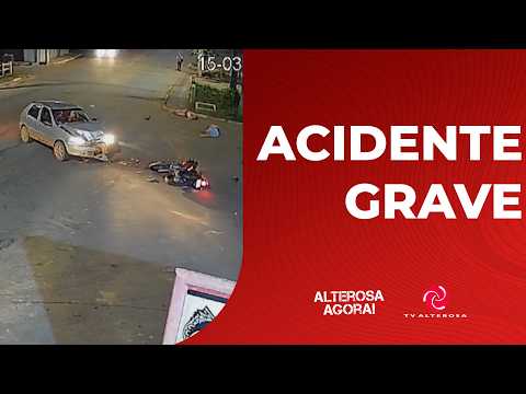 MOTO BATE EM CARRO E DEIXA DOIS FERIDOS