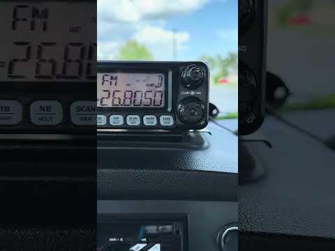 26.805 MHz FM Stan 414 Ontario Icom-761 CB HAM Radio
