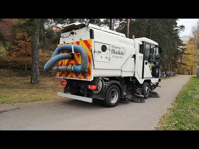 613878 Sweeper Scarab Minor (4043 h / 3841 miles) high lift & fast 70 km / h