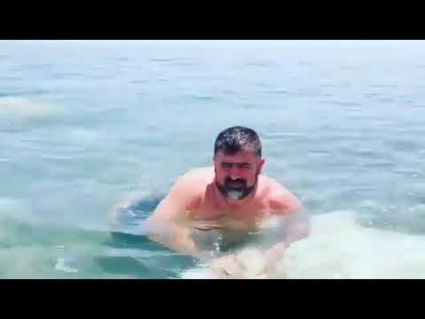 ShkodraWeb Media I "Kaubojsi" kopjon Metën dhe i dërgon një mesazh nga deti...