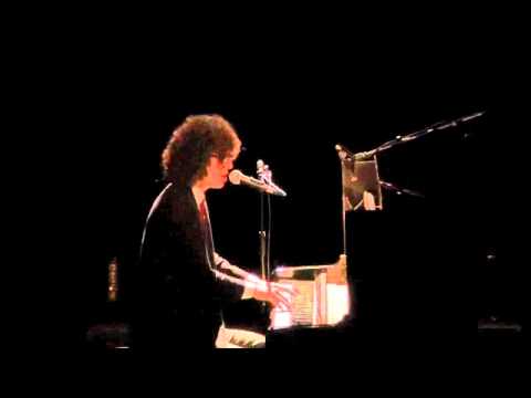 Charles-Baptiste - On veut des tubes (Théâtre Mouffetard - 15/02/2011)