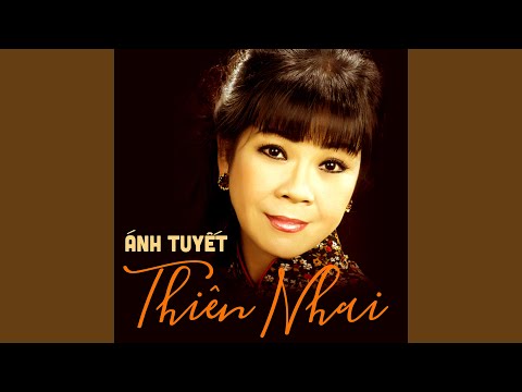 Thể hiện bởi Ánh Tuyết