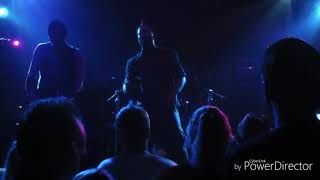 Allele &quot;immune&quot; (In This Moment show )