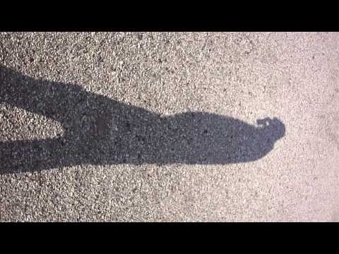 82-One minute of videoart every day - Je suis l'ombre de moi-même