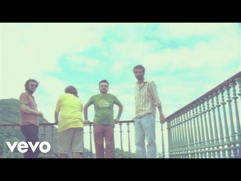 Los Hermanos - Morena (Video Clipe)