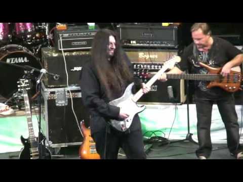 Rares Totu Band   There is only one Love   @ Ziua Chitarelor