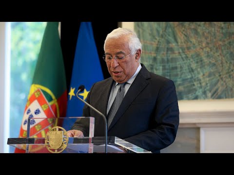 António Costa: "Obviamente apresentei a minha demissão"