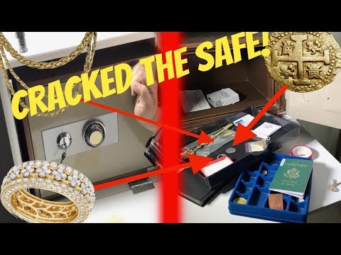 ABANDONED MANSION FILLED WITH TREASURE! (CRACKED THE SAFE!!!)
