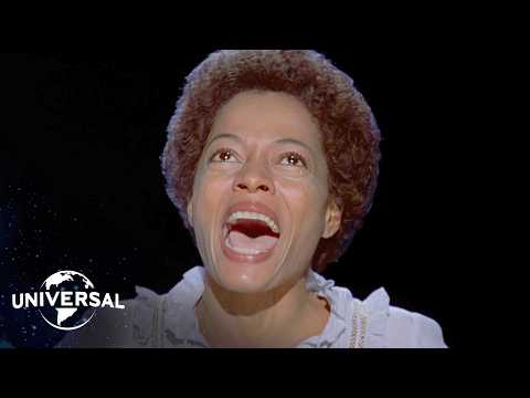 Diana Ross Sings "Home"