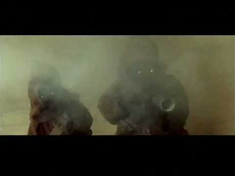 Star Wars  (Theatrical 1977) - R2D2 Gets Kidnapped By Jawa's