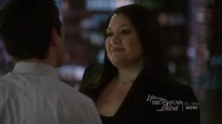 Fred decides to leave and says goodbye while Malbec's  "Free" plays