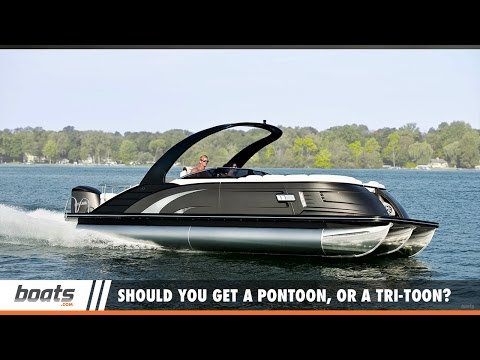 Boating Tips: Should You Get a Pontoon Boat, or a Tri-Toon?