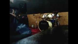 Ignorin&#39;U - Pitty (Band cover)