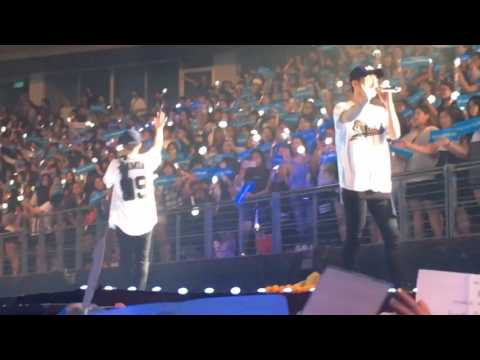 [160910] Angel - EXO PLANET#3 The EXO'rDIUM CONCERT in BANGKOK DAY1