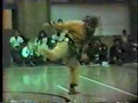 Professor Carlos Navarro Fast Hands