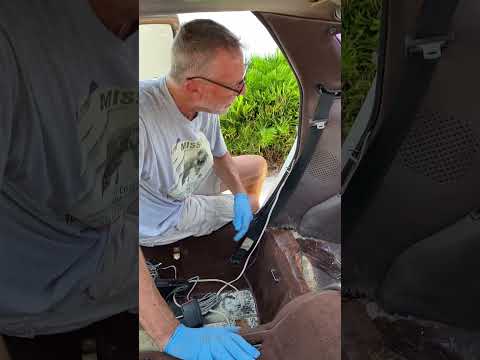 Thumbnail for 1982 Porsche 928! What did I find after removing the back seat? by Porsche 928