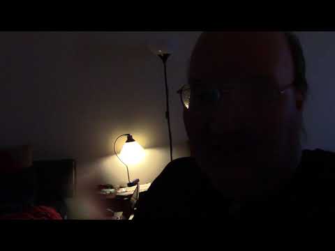 MongoTV_871 - Del 3 - Gåtur 2.Juledag i Regnvejr til Tankstation Spise Grillpølse