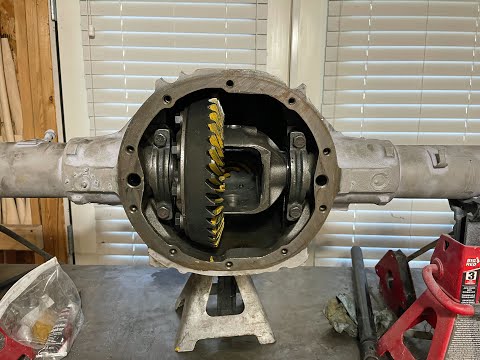 78 Camaro Restoration ep28 - GM 10 Bolt Ring and Pinion Gear Installed!!