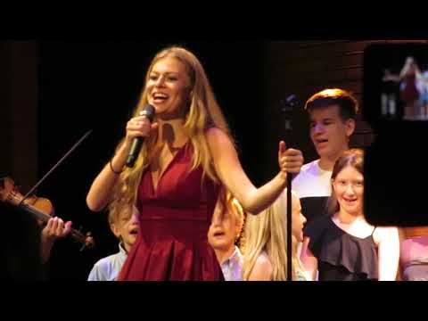 Zoë live im Theater am Spittelberg – Loin d'ici