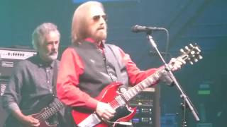 Tom Petty and the Heartbreakers - Mary Jane's Last Dance (Houston 04.29.17) HD