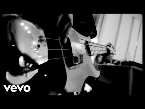 Band Of Skulls - Asleep At The Wheel