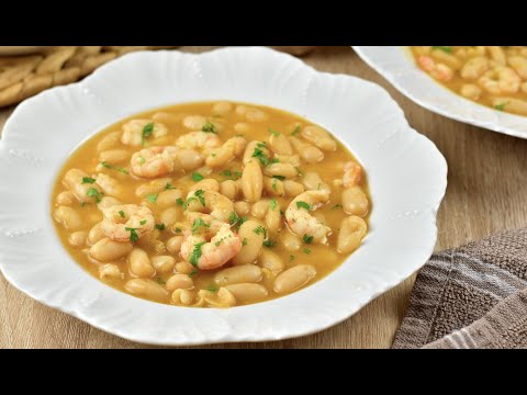 Alubias blancas con gambas ¡un plato de legumbres con mucho sabor!