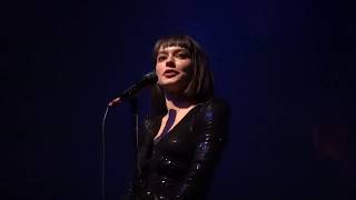 Meg Myers - Tear Me To Pieces (Acoustic) LIVE HD (2018) KRAB Christmas Show Fox Theater