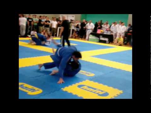 Manchester BJJ Open 2010 - Mike Round 2 - The BJJ Labs