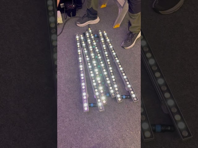 1022920 Traxon tunable light with control panel